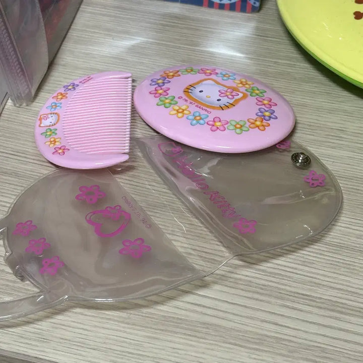 [BUNJANG] Kitty Mirror and Comb Set / 고전키티빗거울세트 고전키티거울빗 카오하나키티