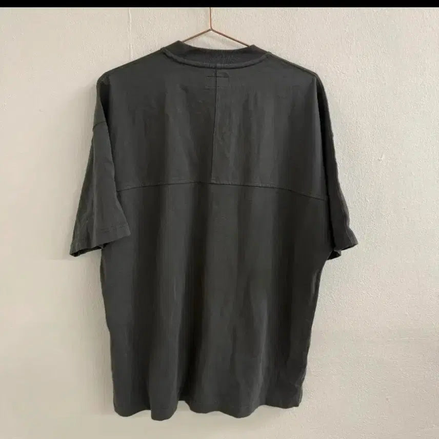 [BUNJANG] aespa Charcoal Grey Oversized T-Shirt S / 에스파이 챠콜 그레이 오버핏 반팔티 S