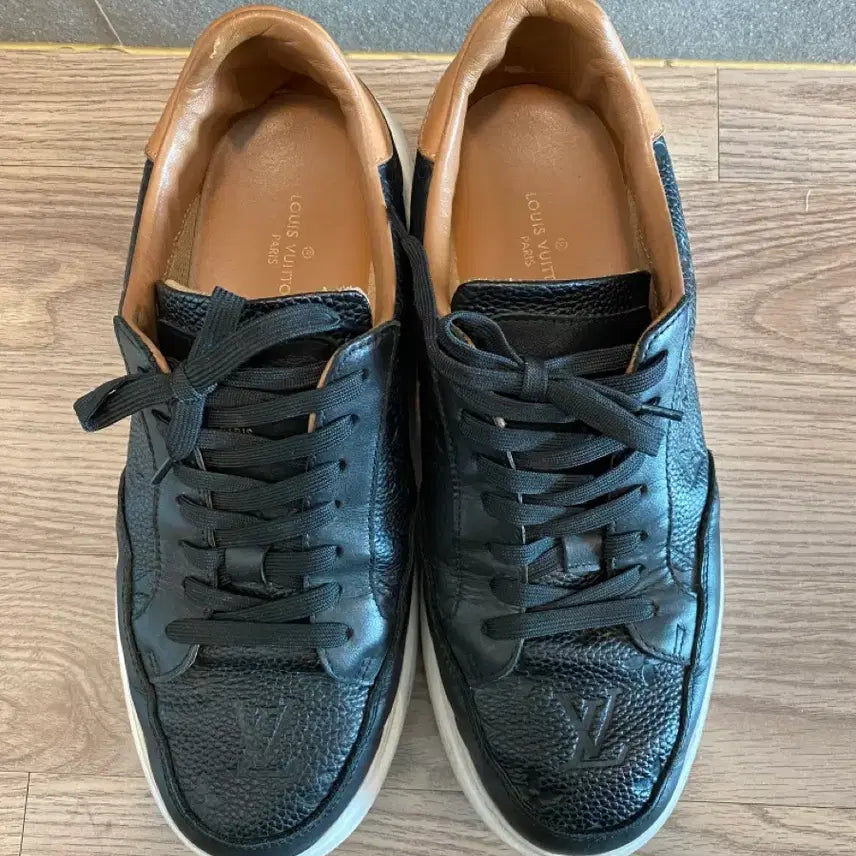 [BUNJANG] Louis Vuitton Beverly Hills Sneakers / (us9, k280) 루이비통 스니커즈