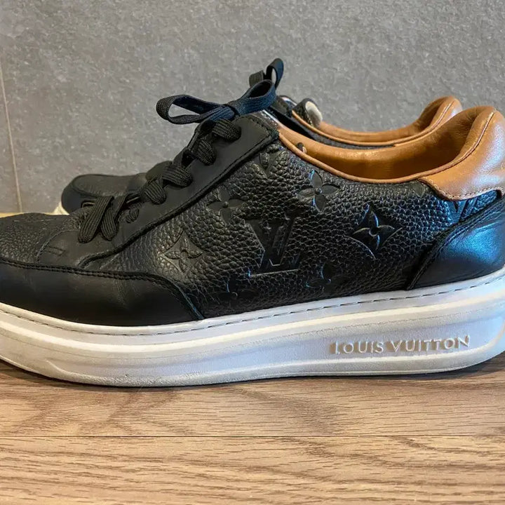 [BUNJANG] Louis Vuitton Beverly Hills Sneakers / (us9, k280) 루이비통 스니커즈