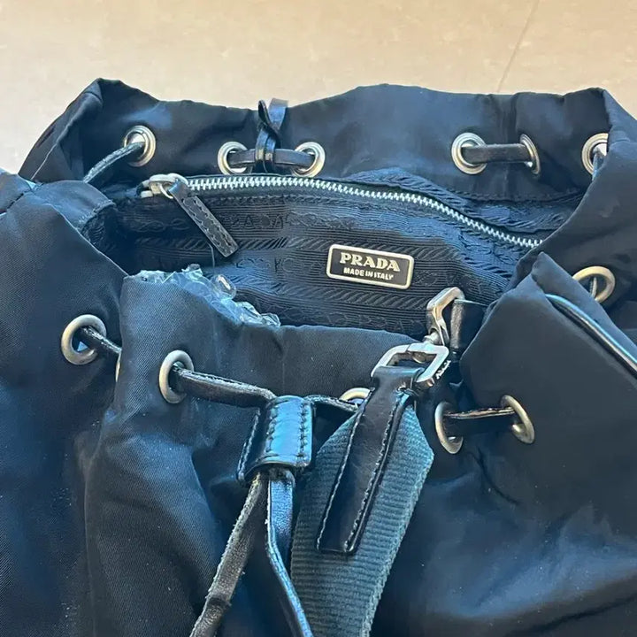 [BUNJANG] Prada Vintage Shoulder Bag / 프라다 숄더백