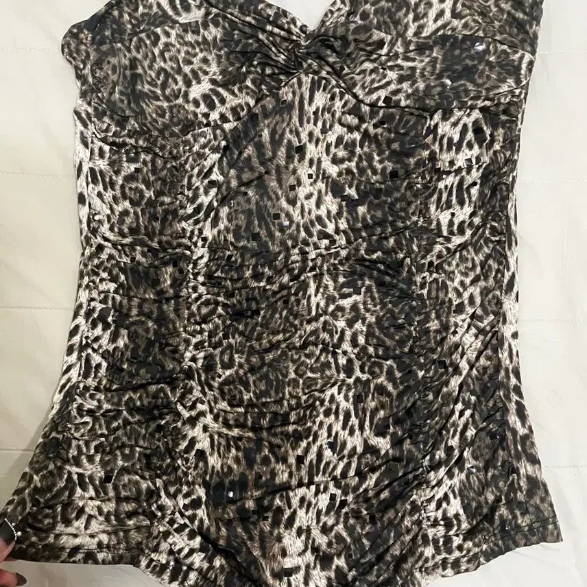 [BUNJANG] Leopard Glitter Tube Top / 레오파드 글리터 튜브탑