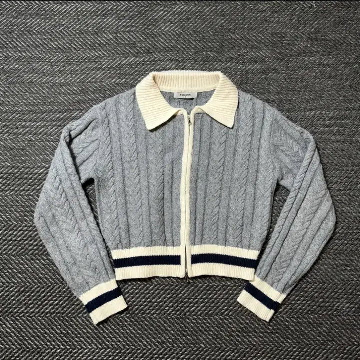 [BUNJANG] 8seconds M Cable Knit Two-Way Zip-Up Cardigan / 8seconds 에잇세컨즈 케이블 니트 투웨이 집업 가디건 (m)