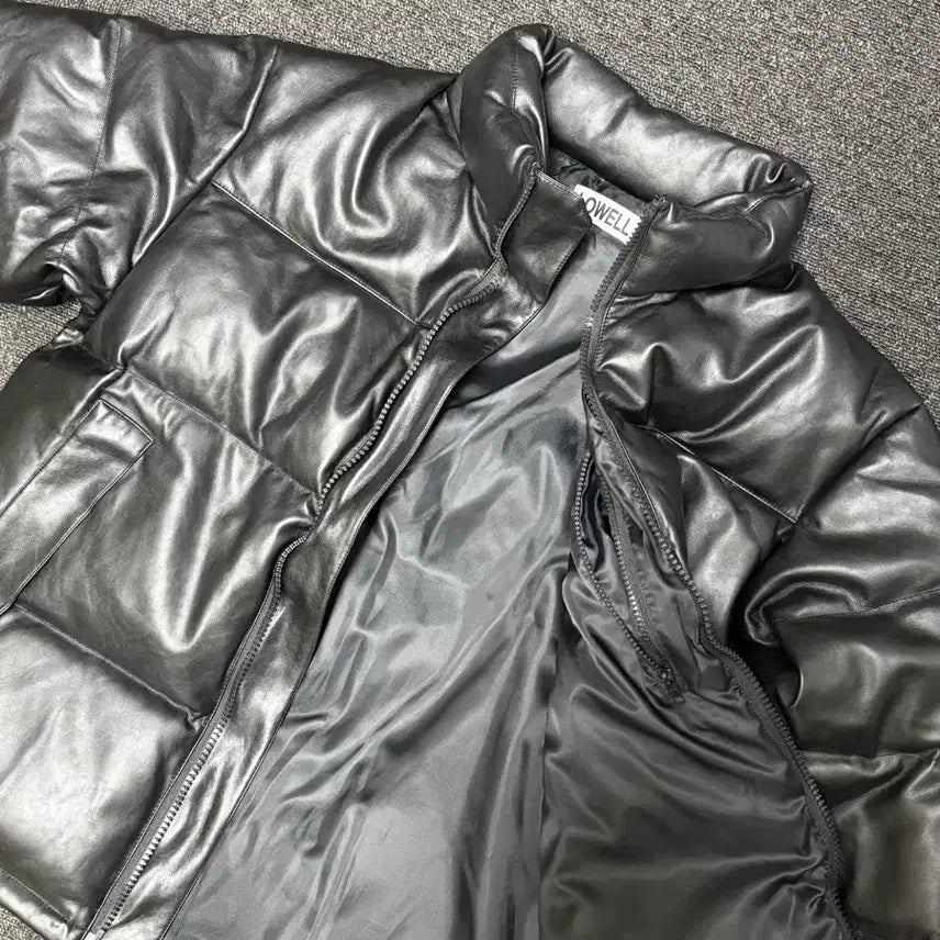 [BUNJANG] LOWELL Black Leather Short Padded Jacket / LOWELL 블랙 레더 숏패딩 판매합니다.