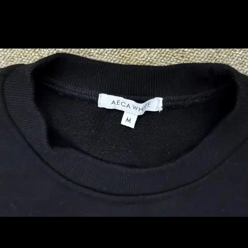 [BUNJANG] ATEEZ Black Sweatshirt (M) / AECA 검정색 맨투맨 N 158 (M)