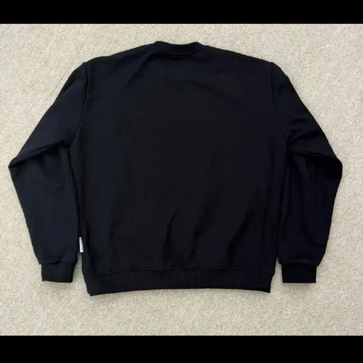 [BUNJANG] ATEEZ Black Sweatshirt (M) / AECA 검정색 맨투맨 N 158 (M)