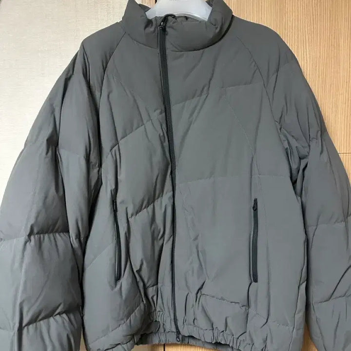 [BUNJANG] Hetching Room Heavy Web Puffer Padding - Size 4 / 헤칭룸 헤비 웹 푸퍼 패딩 4사이즈