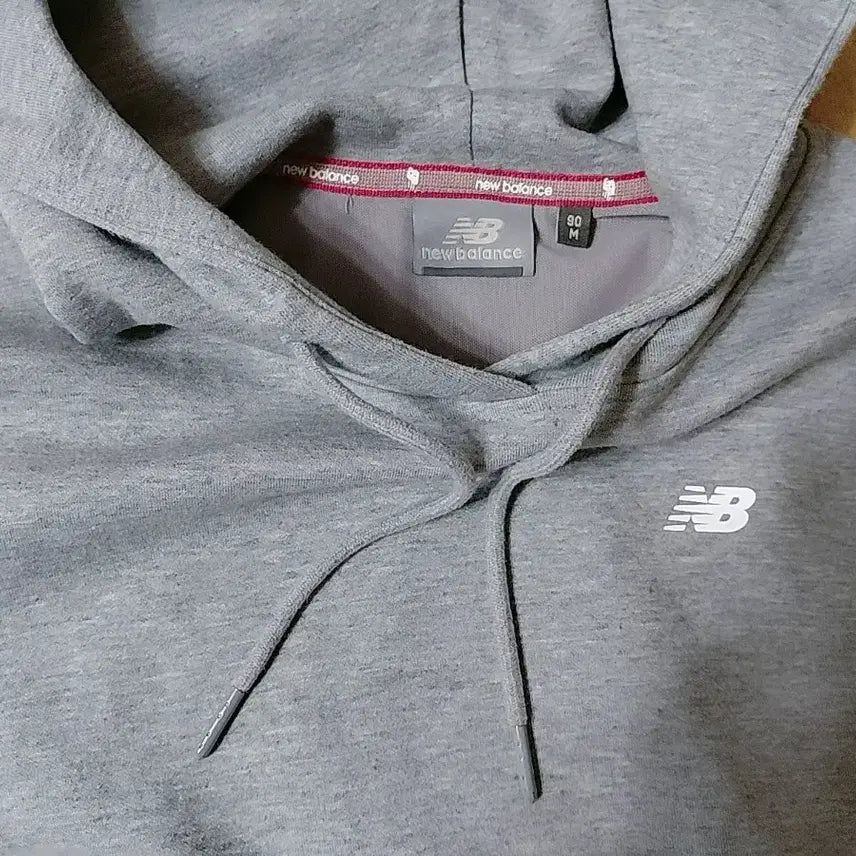 [SOLD OUT] 뉴발란스 후드티90