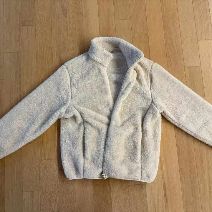 [BUNJANG] Spao Basic Fleece Zip-Up White Ivory / 스파오 후리스 베이직 퍼블리스 집업 화이트 아이보리