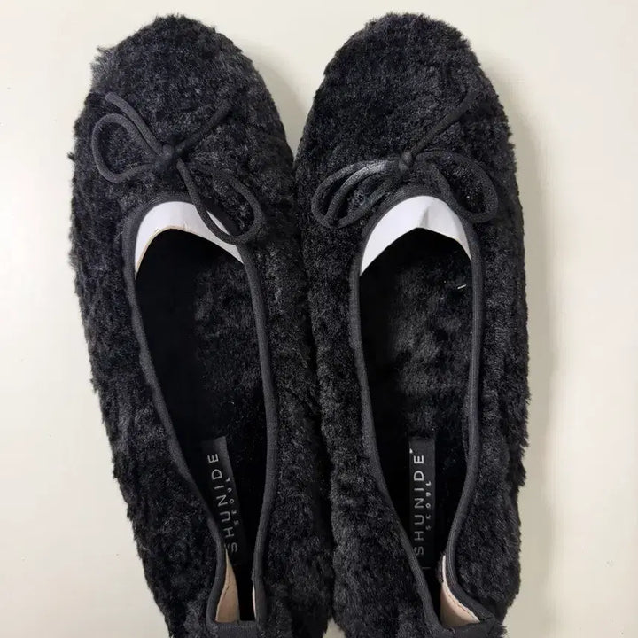 [BUNJANG] Winter Flat Shoes (260) / 새상품) 빅사이즈 뽀글이 리본 안감 퍼 겨울 플랫슈즈 260