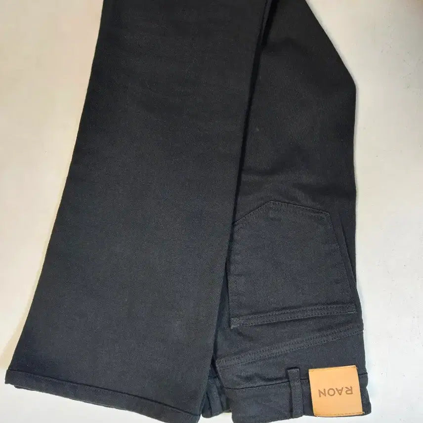 [BUNJANG] Raon Museela New Boojin Black Pants / 라온 뮤제라 뉴부진(블랙)