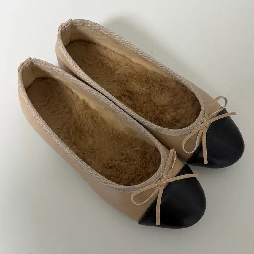 [BUNJANG] Winter Flat Shoes 250 / 말랑 배색 앞코 안감 퍼 겨울 플랫슈즈 250