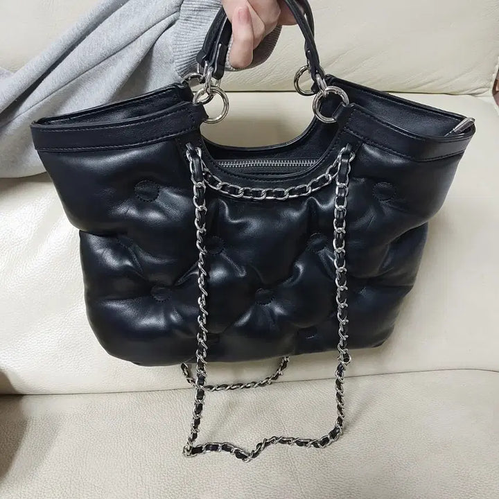 [BUNJANG] Black Quilted Lambskin Leather Shoulder Bag / 양가죽 퀼팅 체인 블랙 숄더백 토트백