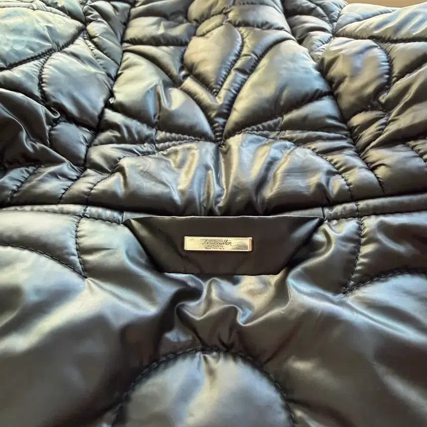 [BUNJANG] Louis Vuitton Monogram Flower Hooded Padded Jacket / 루이비통 플라워 모노그램 후드 패딩