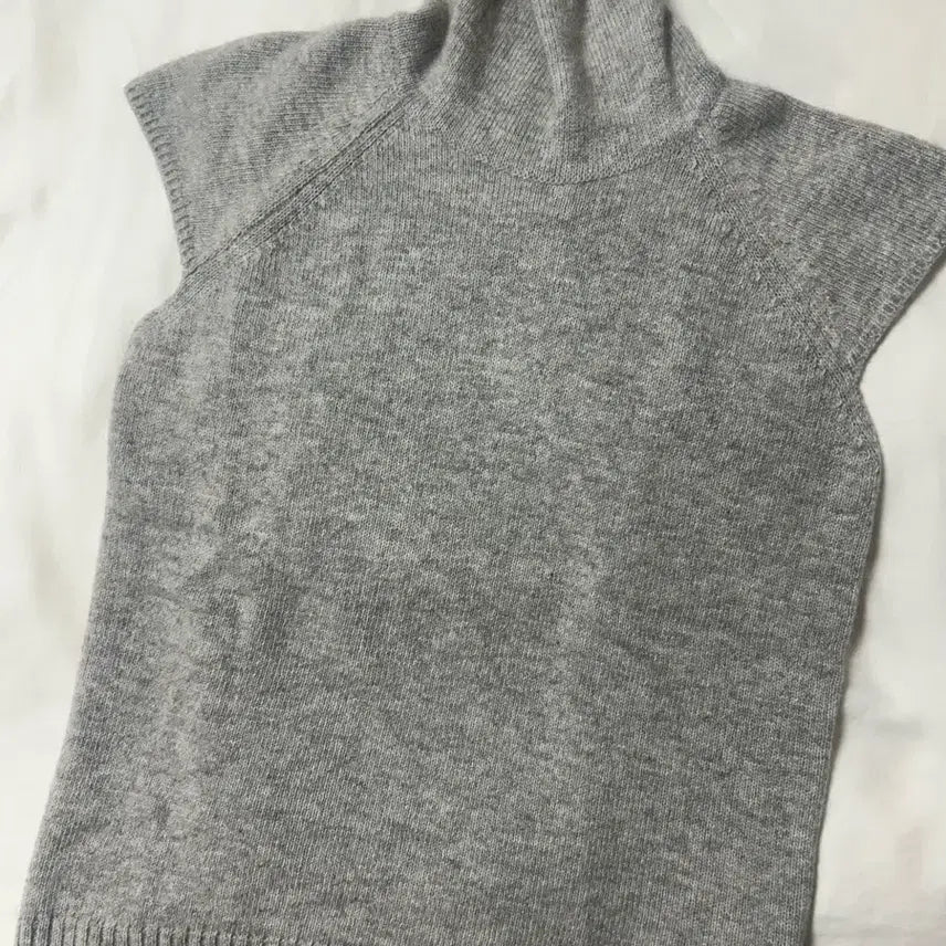 [BUNJANG] Mango Many Please Olakun Turtleneck Knit Light Gray / 망고매니플리즈 올라쿤 터틀넥 니트 라이트그레이