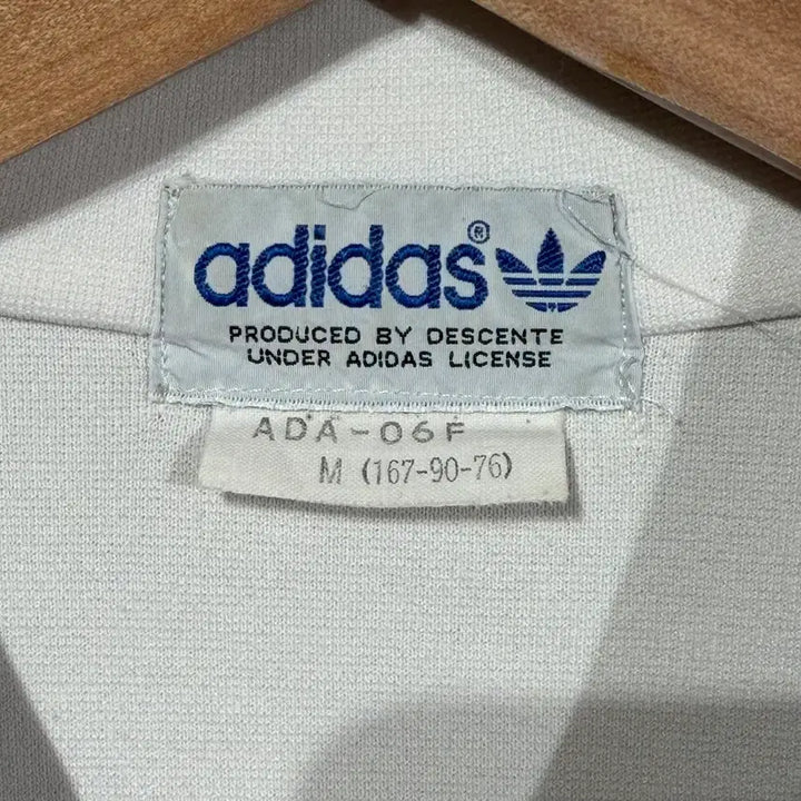 [SOLD OUT] 아디다스 80s 화이트 져지 트랙탑 M