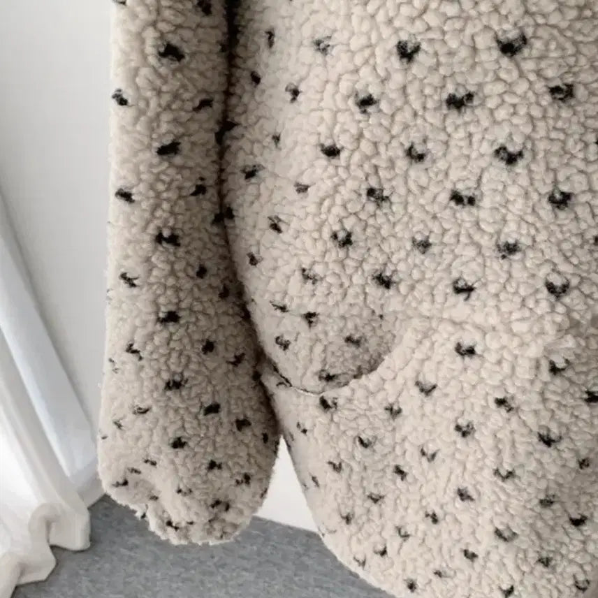 [BUNJANG] Dot Ivory Puffy Jacket / 도트 뽀글이 점퍼