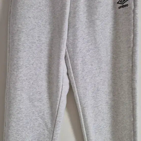 [BUNJANG] Umbro Jogger Pants (Unisex) / 엄브로 조거팬츠 (남녀공용)