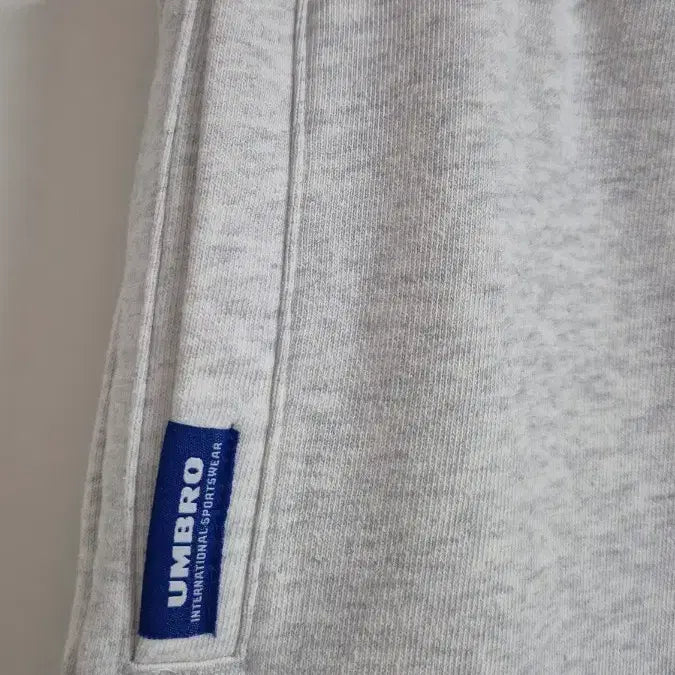 [BUNJANG] Umbro Jogger Pants (Unisex) / 엄브로 조거팬츠 (남녀공용)