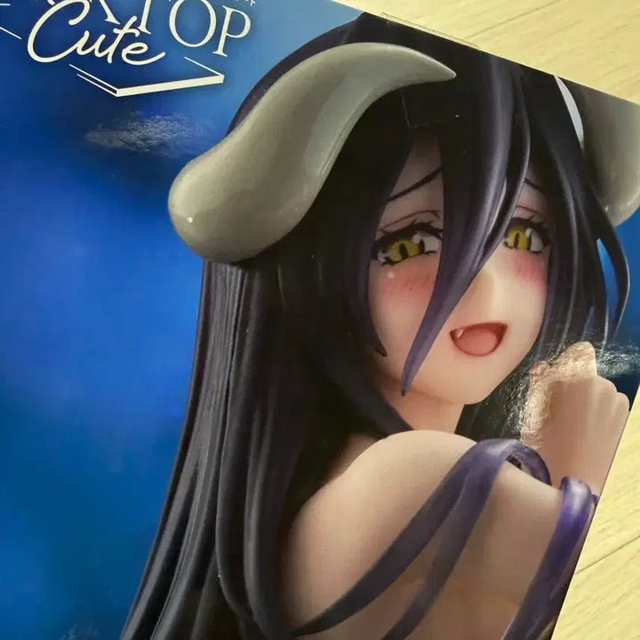 [BUNJANG] Albedo Desktop Figure / 데스크탑 알베도 피규어 매혹적인 모습 미개봉 새상품