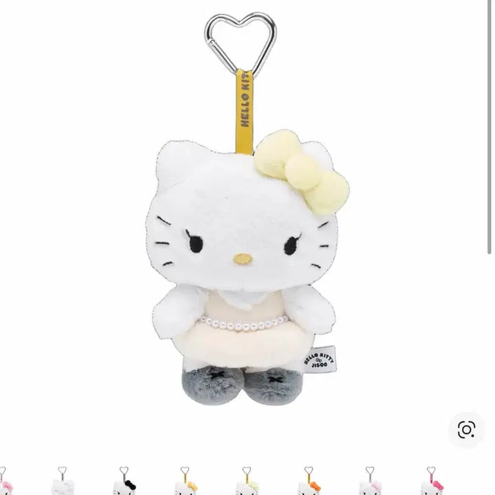 [BUNJANG] Blackpink Jisoo Hello Kitty Keyring (Sealed) / 박스미개봉) 헬로키티 지수 키링 아이보리 선물가능