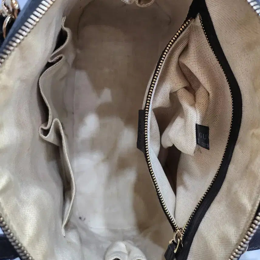 [BUNJANG] Gucci GG Logo Black Enamel Tote/Shoulder Bag / (정품)구찌 GG 로고 블랙 에나멜 토트백/숄더백