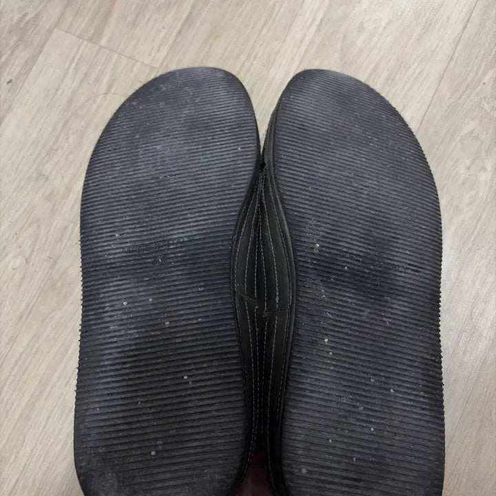 [BUNJANG] And Mulle Mister Sneakers 260 / 앤드뮐미스터 스니커즈 260