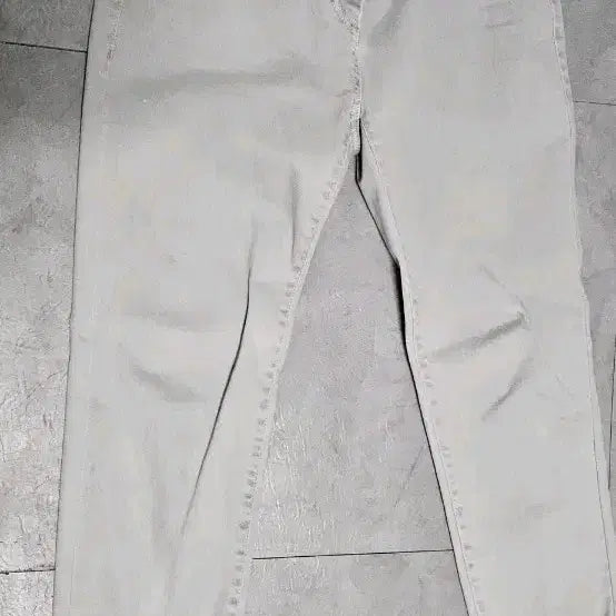 [BUNJANG] Kuho Light Gray Denim Pants / 구호 연청 그레이 데님  팬츠 64