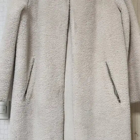 [BUNJANG] Ivory Fur Coat / 아이보리 퍼코트