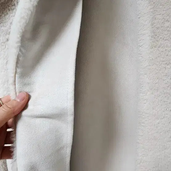 [BUNJANG] Ivory Fur Coat / 아이보리 퍼코트