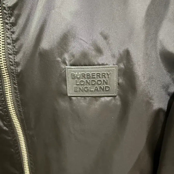 [BUNJANG] Burberry Reversible Windbreaker (M Size) / 버버리 리버시블 바람막이m