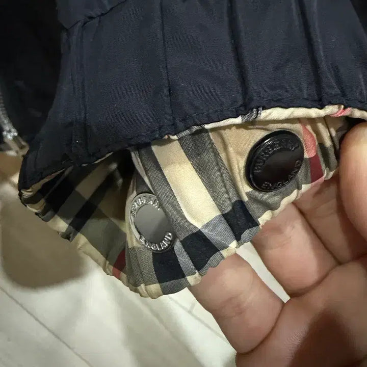 [BUNJANG] Burberry Reversible Windbreaker (M Size) / 버버리 리버시블 바람막이m