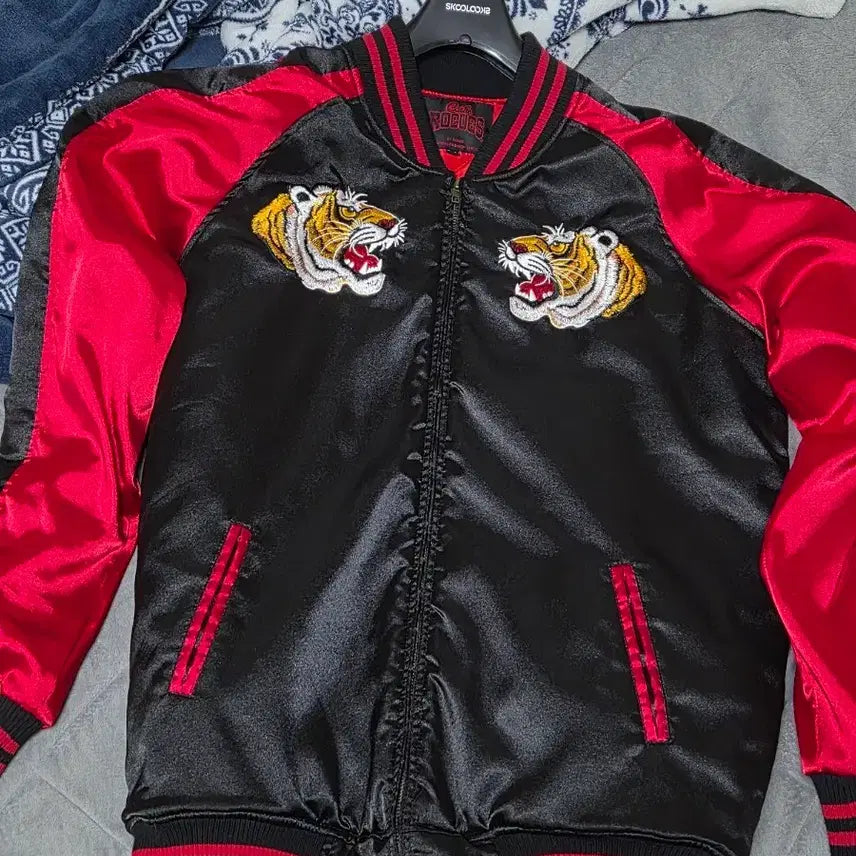 [BUNJANG] Tiger Embroidered Sukajan Jacket / 호랑이 스카쟌