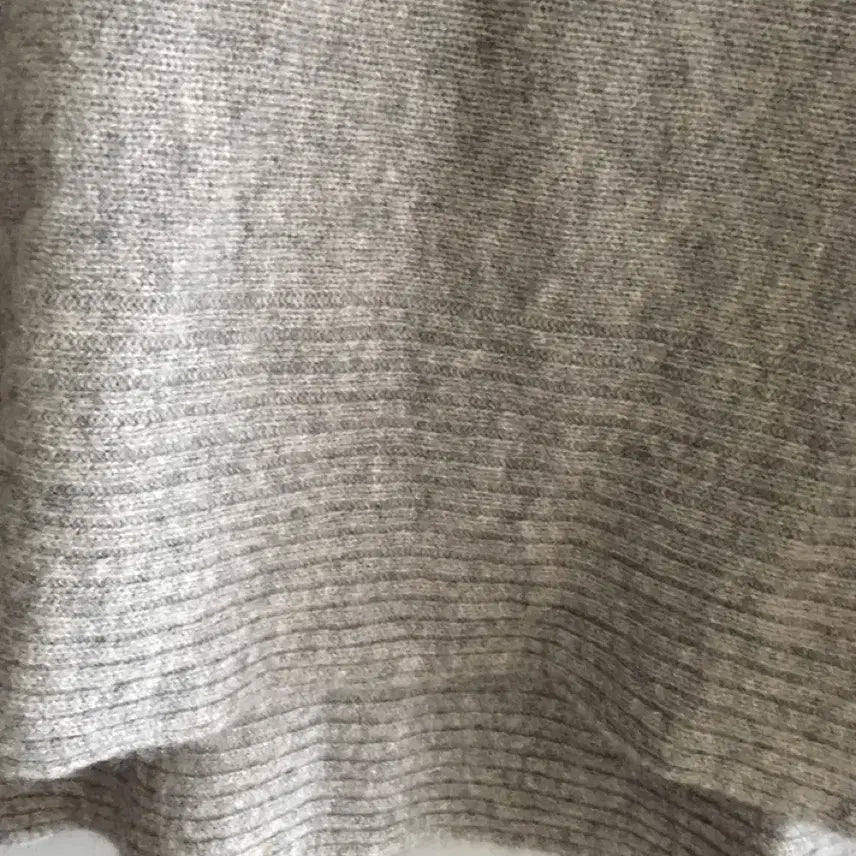 [BUNJANG] AGATHA Cashmere 100 Knit / AGATHA 캐시미어100 니트 85사이즈