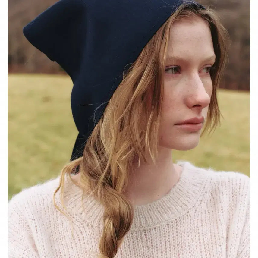 [SOLD OUT] 파르벵 WOOL SILK SCARF_NAVY
