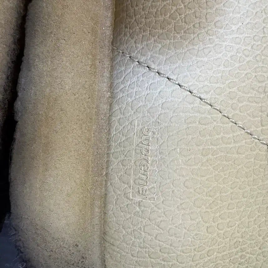 [BUNJANG] Supreme Clarks Wallabee Shoes / 클락스 슈프림 왈라비