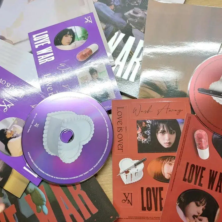 [BUNJANG] Choi Yena Love War Album Bundle Set / 최예나 러브워 앨범 2종 (올클)