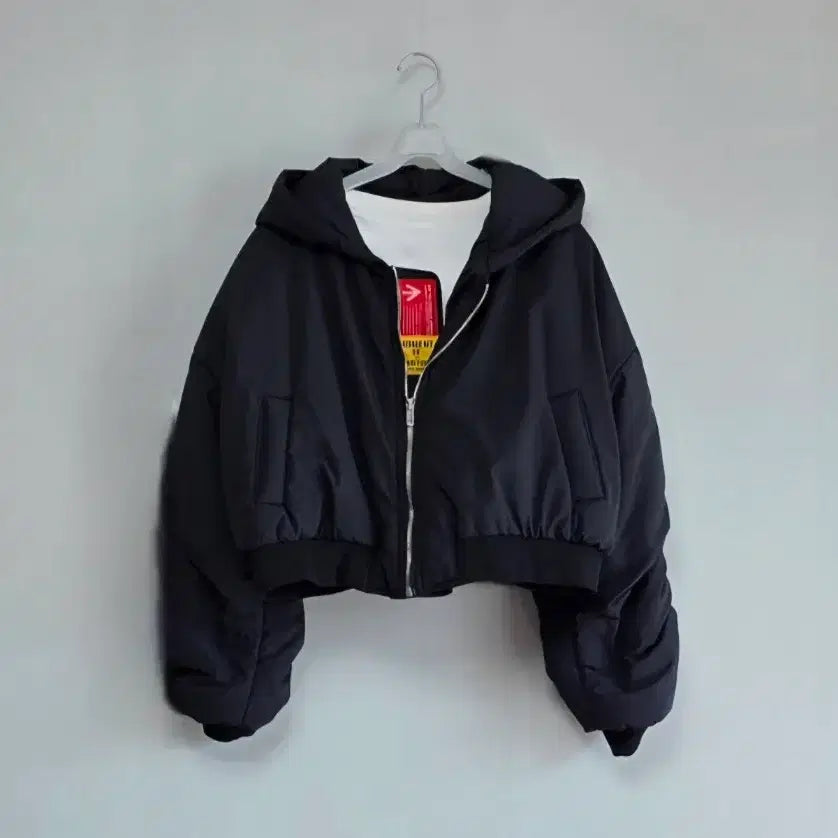 [BUNJANG] F Cropped Bomber Jacket / [F]크롭 후드 항공점퍼
