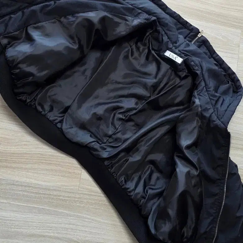 [BUNJANG] F Cropped Bomber Jacket / [F]크롭 후드 항공점퍼