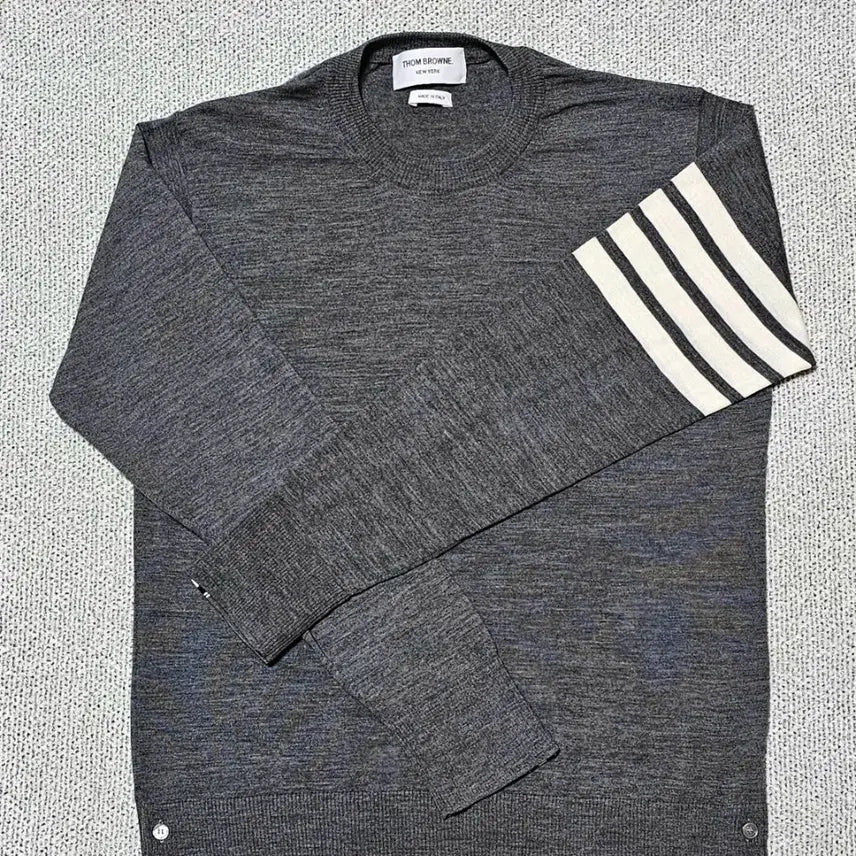 [BUNJANG] Thom Browne Merino Wool Sweater / [2] 톰브라운 메리노울 100% 사선완장 니트