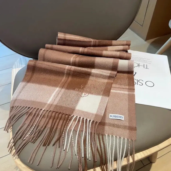 [BUNJANG] Burberry Winter Long Scarf / 버버리(Burberry) 정품 겨울 롱 스카프를 판매합니다.