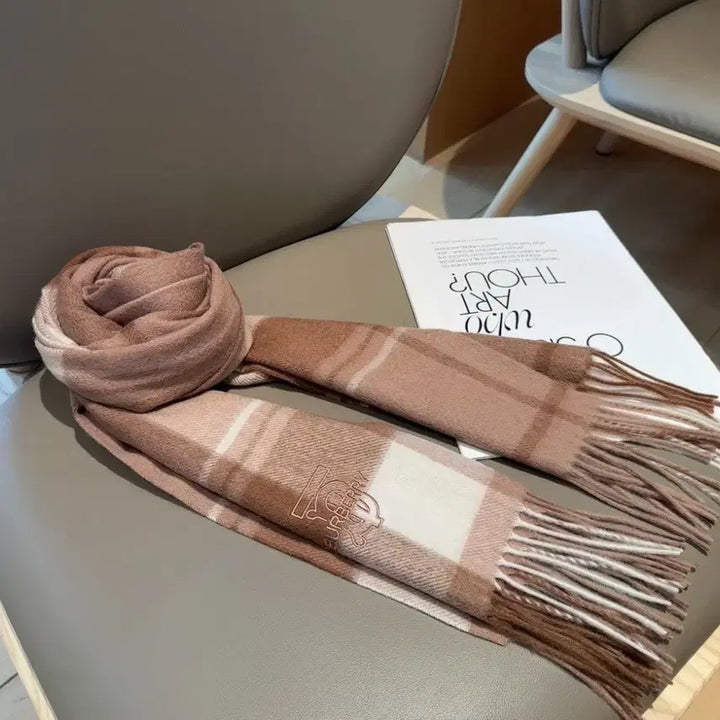 [BUNJANG] Burberry Winter Long Scarf / 버버리(Burberry) 정품 겨울 롱 스카프를 판매합니다.