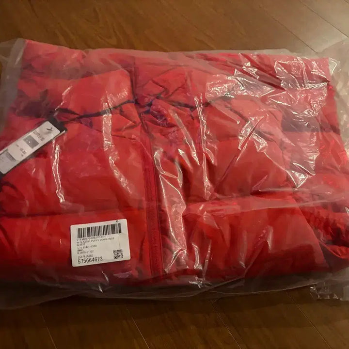 [SOLD OUT] [Y-3] 로고 투웨이 패딩 조끼 새상품 팝니다