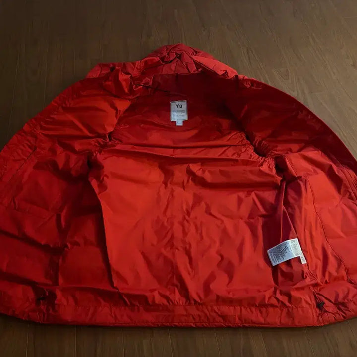 [SOLD OUT] [Y-3] 로고 투웨이 패딩 조끼 새상품 팝니다