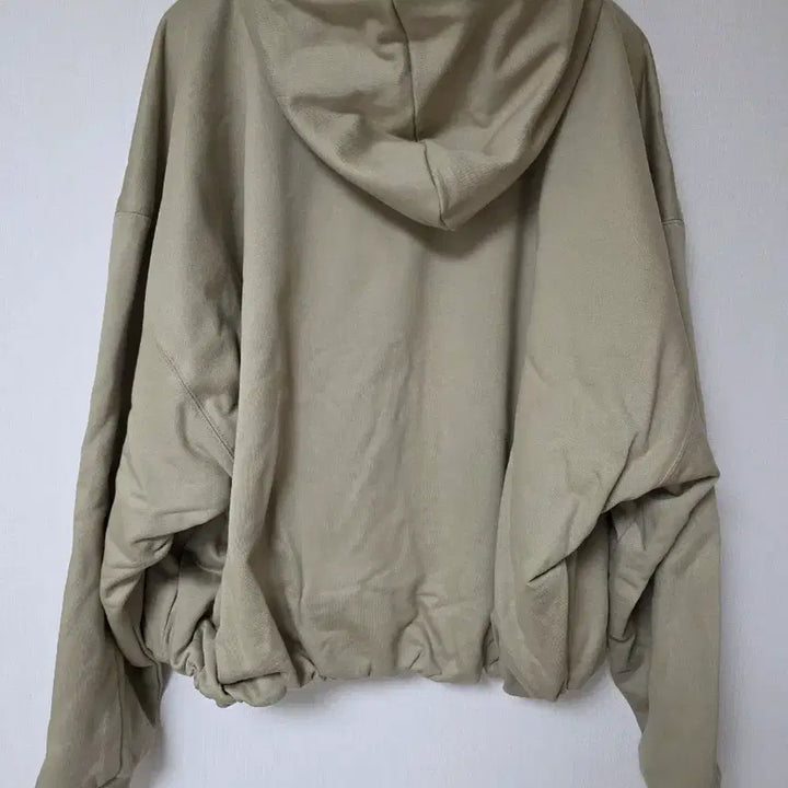 [BUNJANG] [50] 우영미 24ss 오버핏 스트링 후드 베이지 / [50] 우영미 24ss 오버핏 스트링 후드 베이지