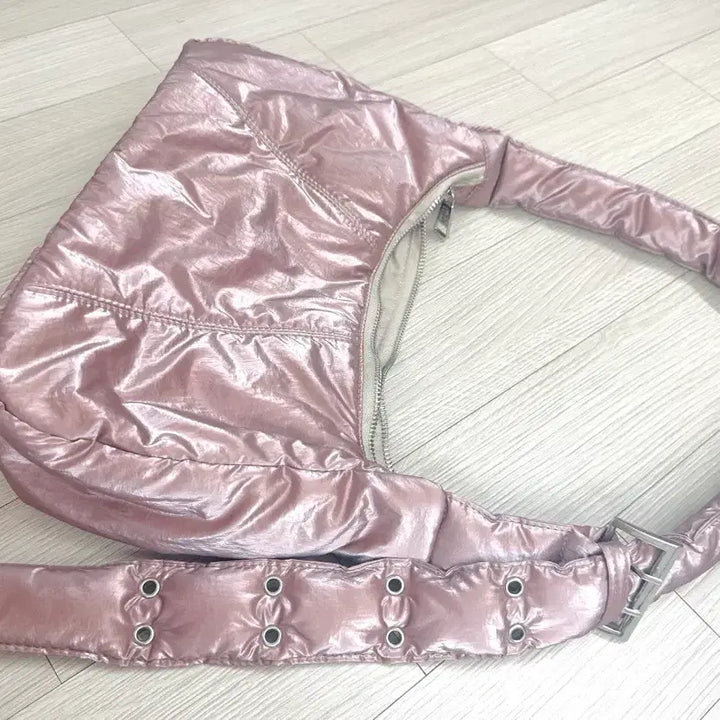 [BUNJANG] Fillintheblank Pink Icy Hobo Bag / 필인더블랭크 핑크 아이시 호보백
