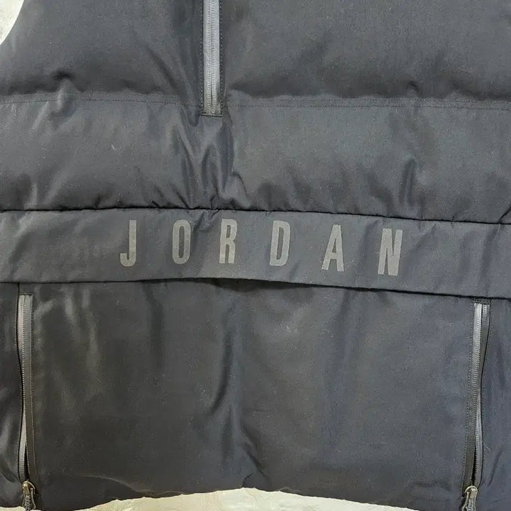 [BUNJANG] Nike Jordan Tech Padded Vest / 나이키 조던 테크 패딩 베스트