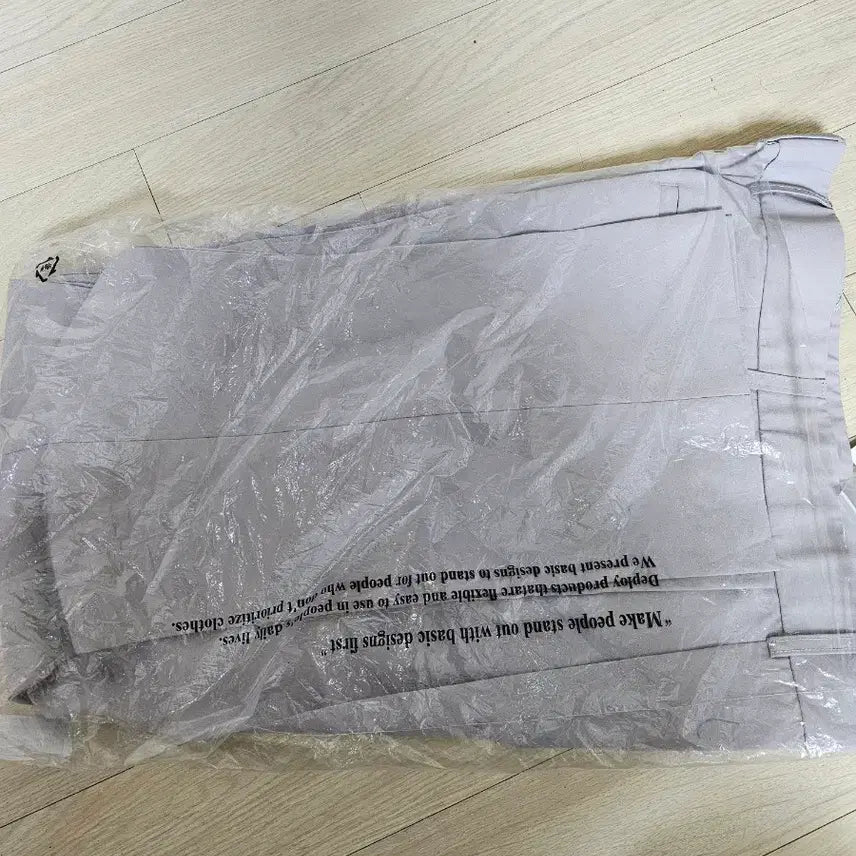 [BUNJANG] LeMaineSecond M Light Gray Pants / 르메인세컨 M 라이트 그레이 팬츠 새상품