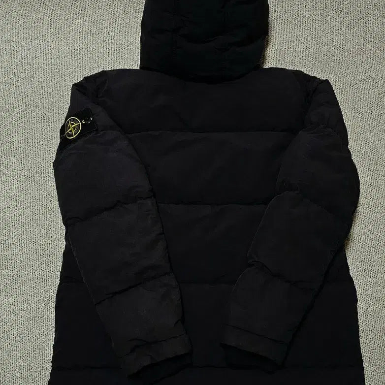 [BUNJANG] Stone Island Cotton Nylon Ripstop Down Padded Jacket / [M] 스톤아일랜드 코튼 나일론 립스탑 다운 패딩