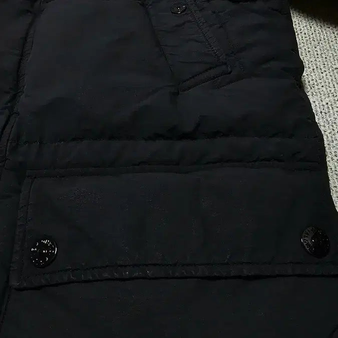 [BUNJANG] Stone Island Cotton Nylon Ripstop Down Padded Jacket / [M] 스톤아일랜드 코튼 나일론 립스탑 다운 패딩